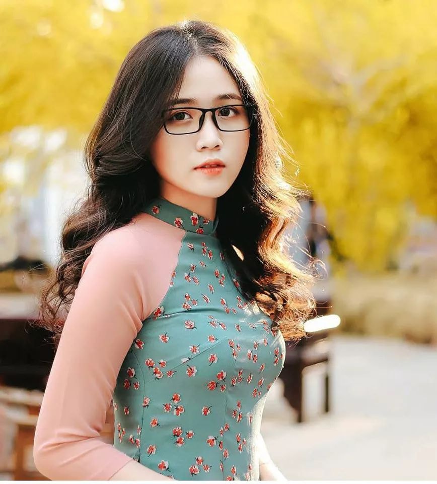 Anh Dep Con Gai – Sự Đột Phá Trong Thế Giới Giải Trí Và Quan Điểm Xã Hội